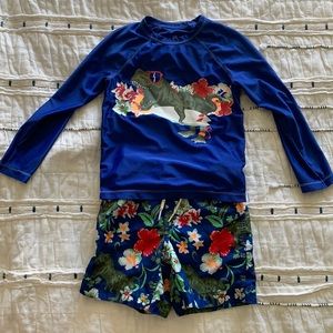 Gap boys rasher and swim trunks (4T)